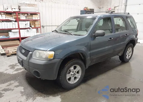 2005 Ford Escape Xls из США, поврежденный, VIN 1FMYU92Z65KE00577